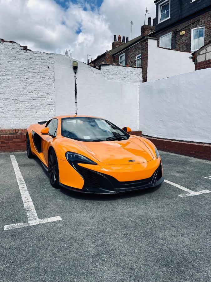 City Centre *Private Parking* ヨーク エクステリア 写真